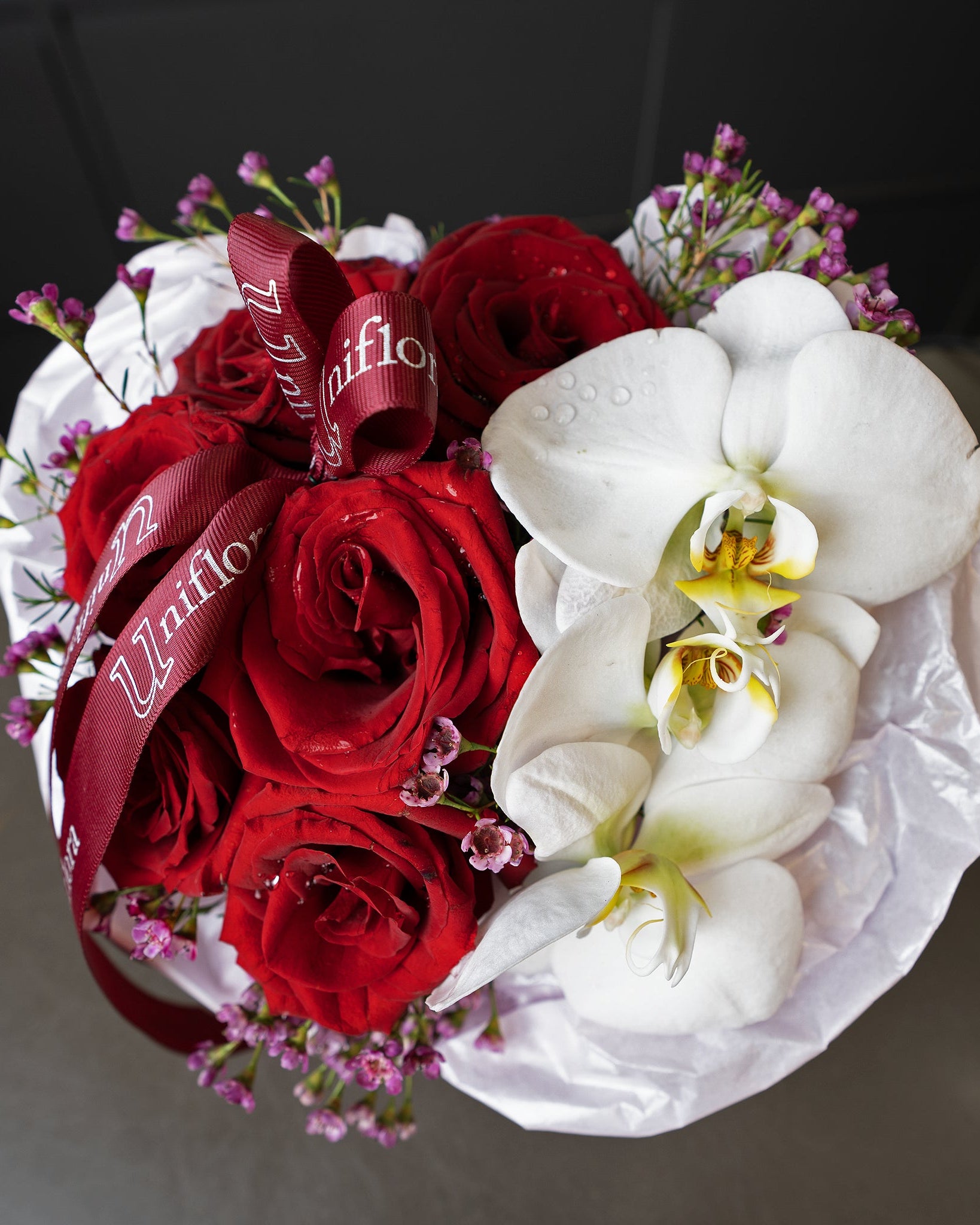 An Artful Love - Uniflora