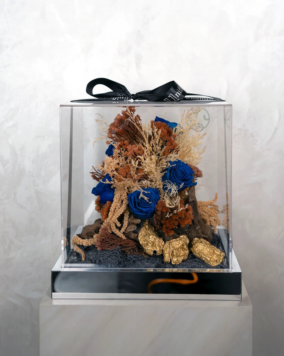 Dark Blue Infinity Rose Acrylic Box - Uniflora