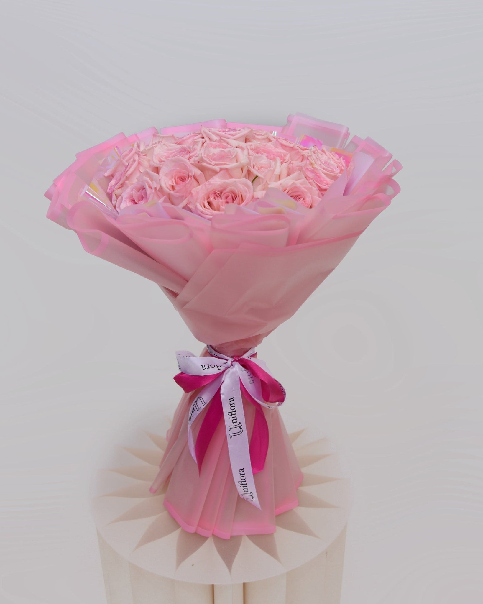 Luxury O'Hara Pink Roses - Uniflora