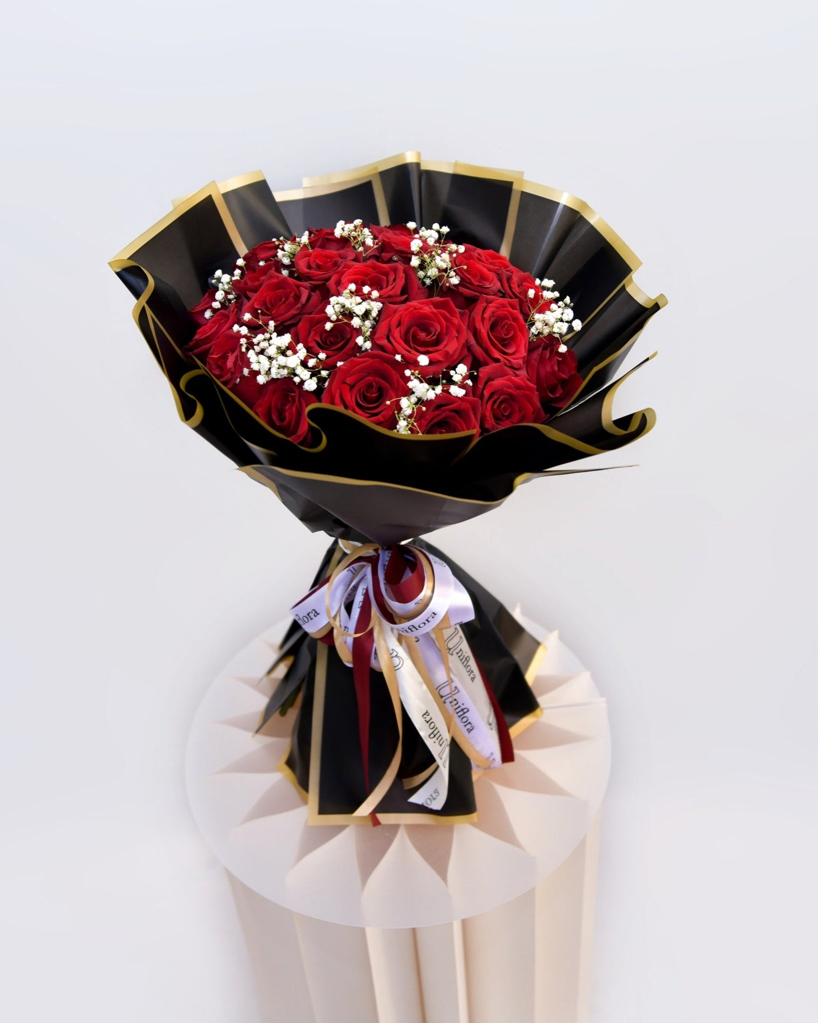 Red Roses Velvet Bliss - Uniflora