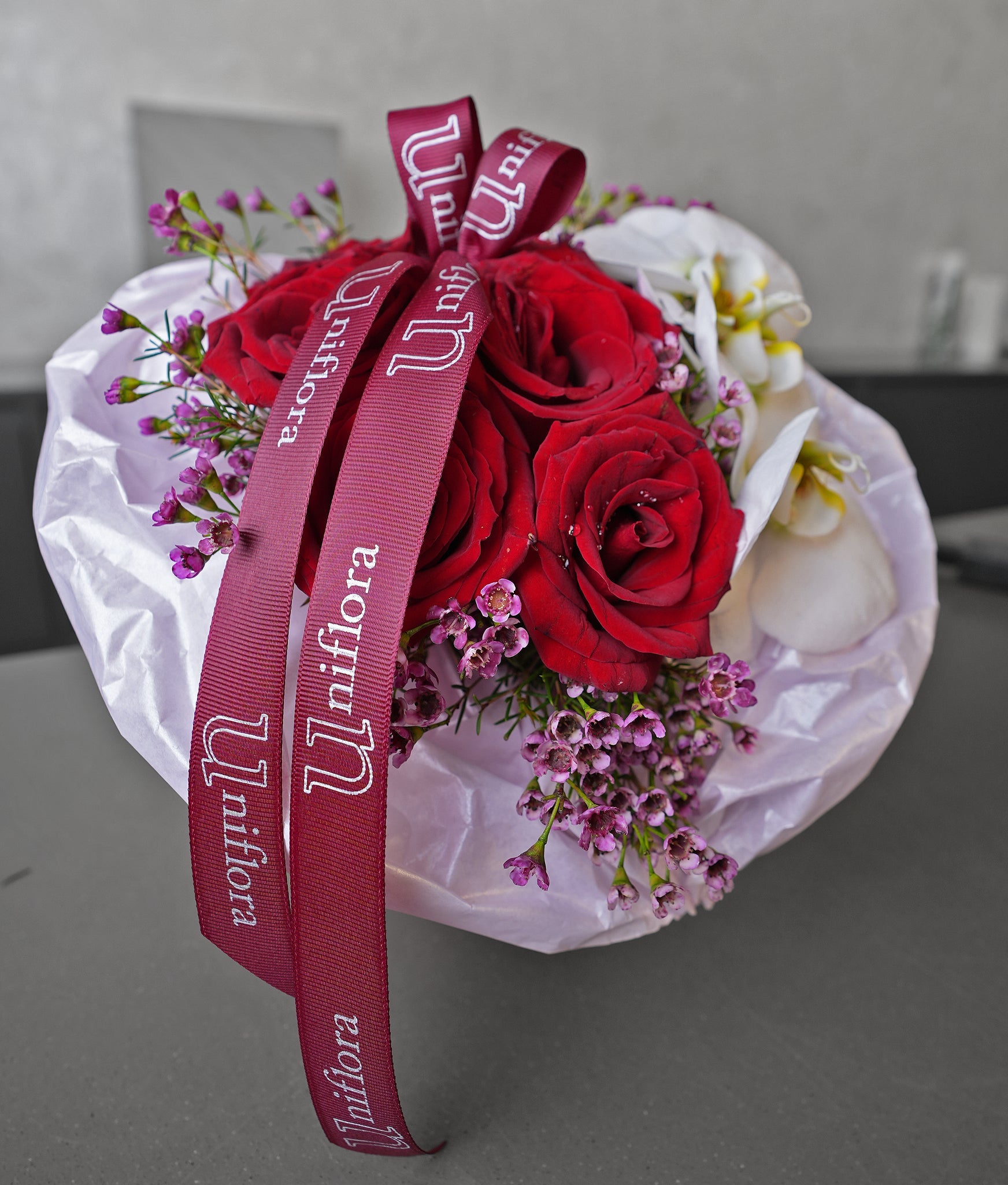 An Artful Love - Uniflora