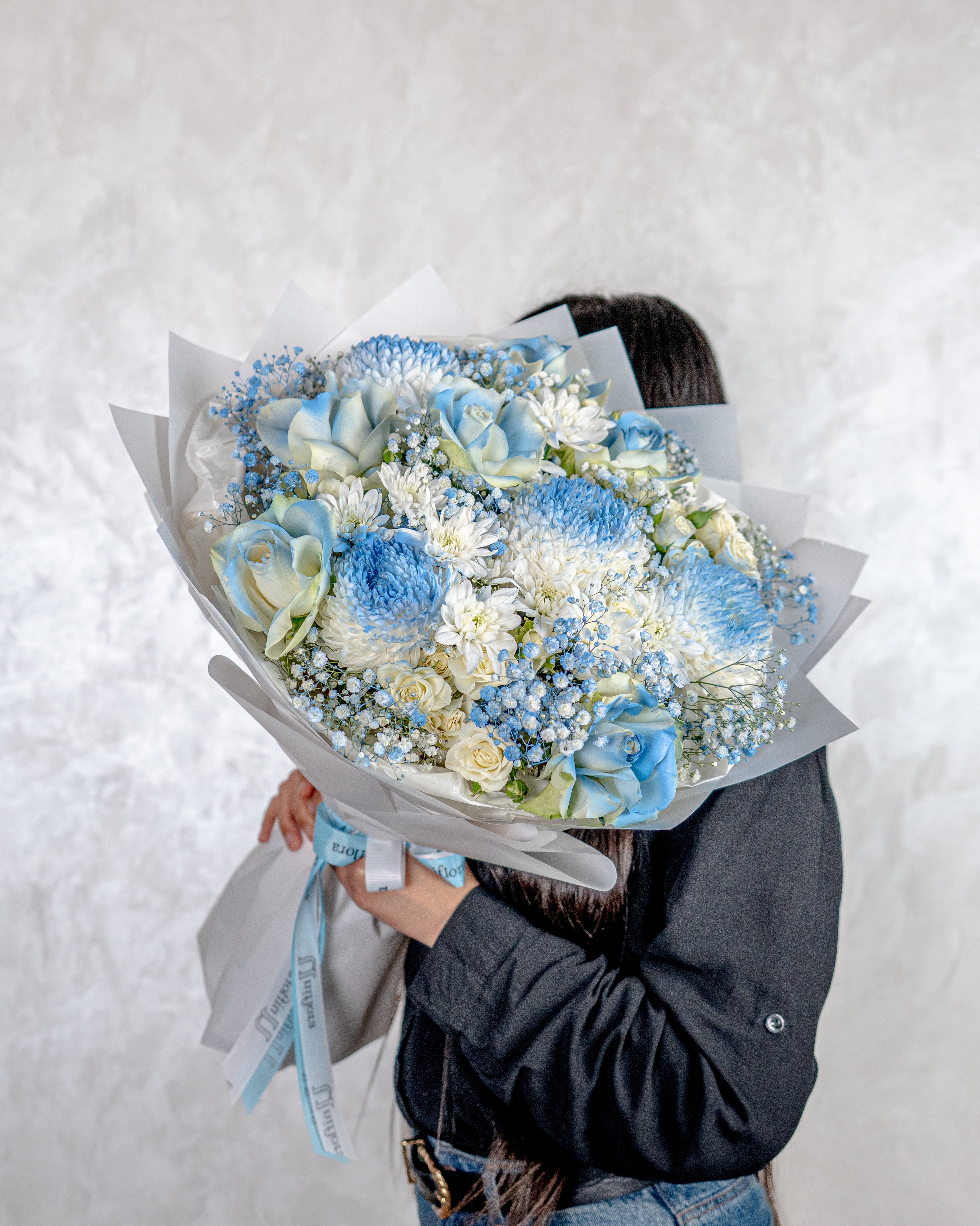 Blue Bloom Bouquet - Uniflora