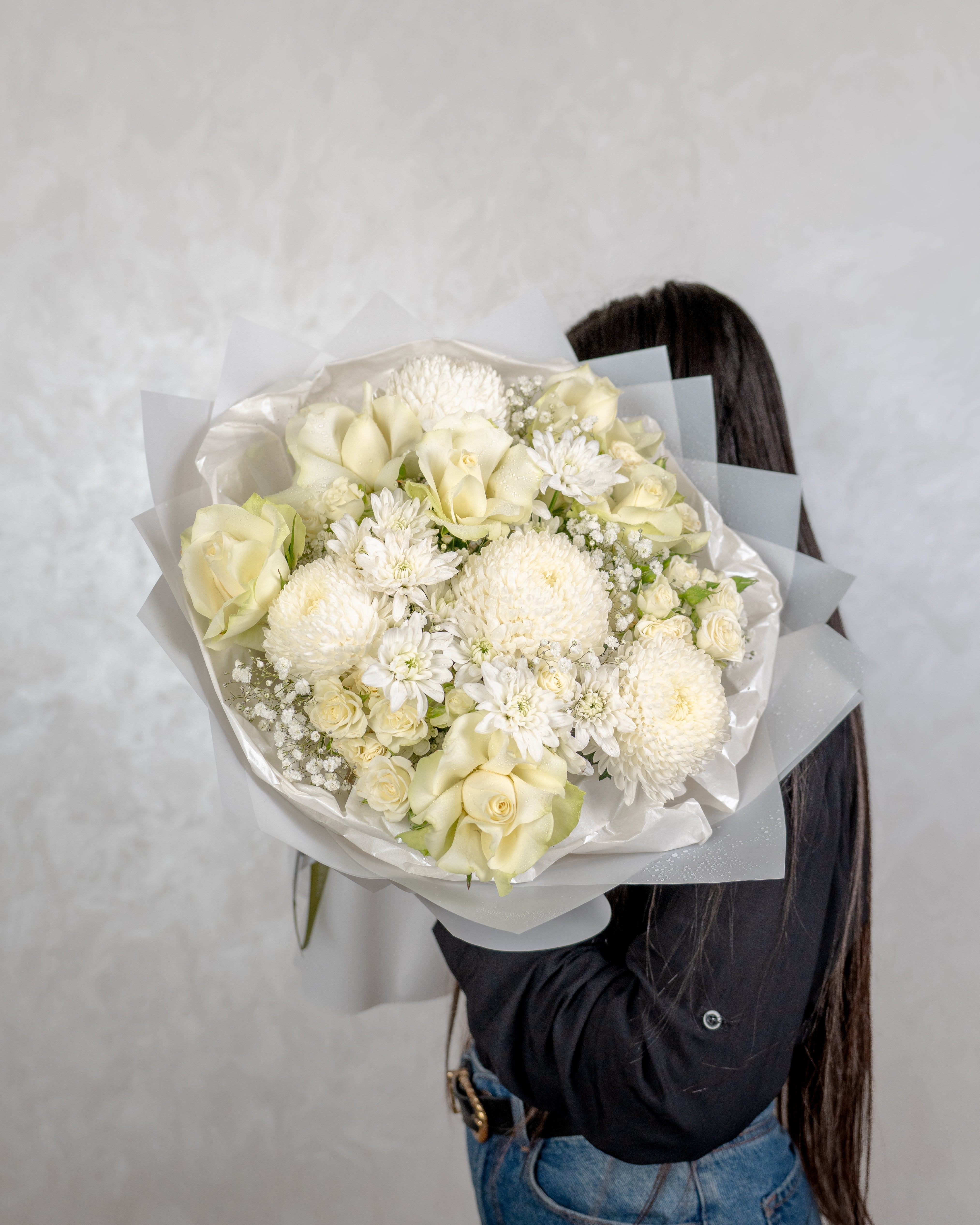 White Bloom Bouquet - Uniflora